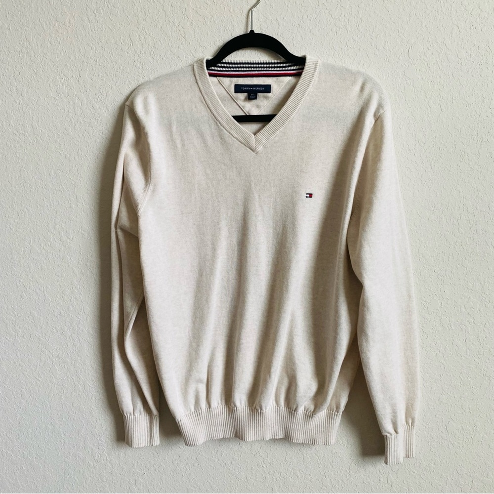 Tommy Hilfiger Mens Sweater in Cream Color.  Size Large.  EUC